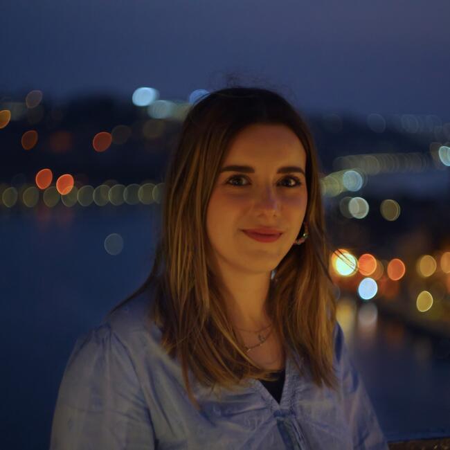 Babysitter in Dax: Julia