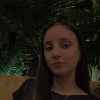 Babysitter em Trofa: Maria