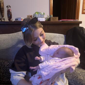 Babysitter Budapest: Szonja