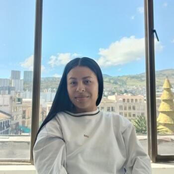 Babysitter in Pasto: Andrea