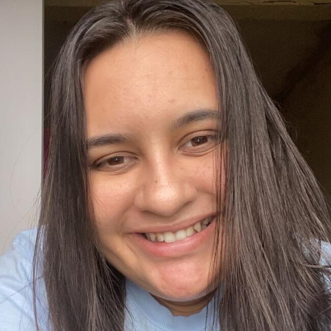 Babá em Vicência: Thaisa