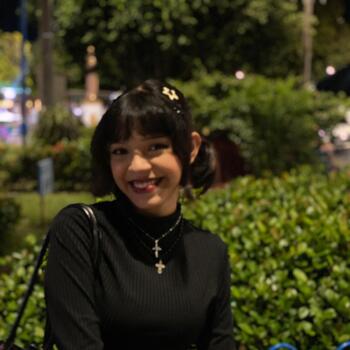 Babysitter in Santarém: Clara