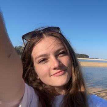 Babysitter Gold Coast: Jazmin