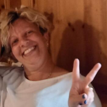 Babysitter a Vercelli: MARIANGELA