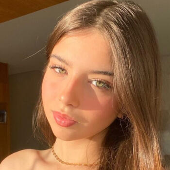 Babysitter in Montpellier: Layna