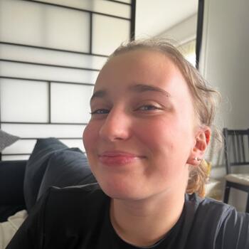 Babysitter in Nogent-sur-Marne: Lucie