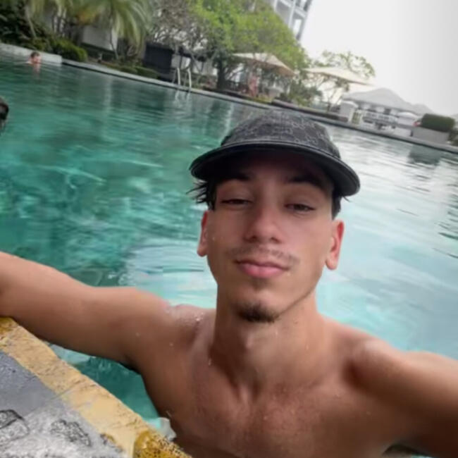 Babysitter in Montmorency: Yani