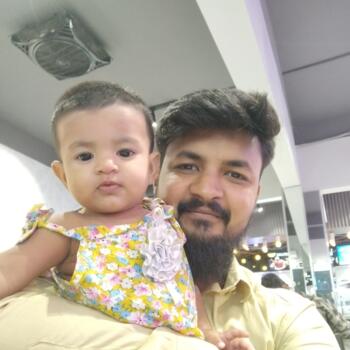 Babysitting job in Karachi: babysitting job Yasir