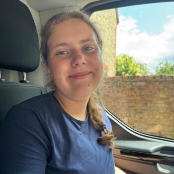 Babysitter in Corsham: Annabelle