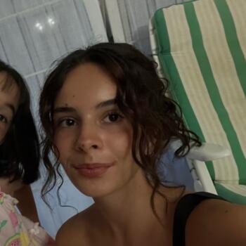 Babysitter in London: Lea