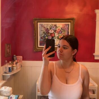 Babysitter Vancouver: Melena