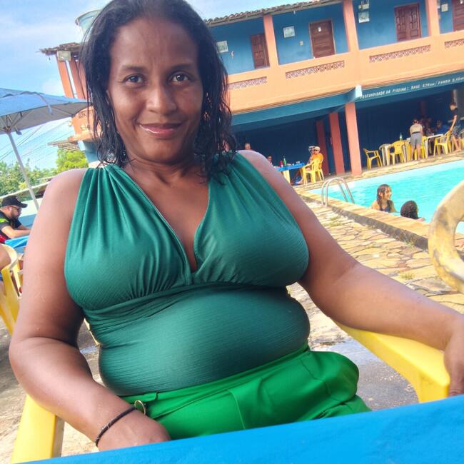 Emprego de babá em Cabo de Santo Agostinho: Ana Cristina
