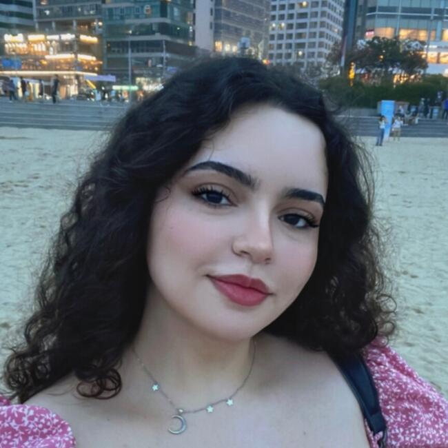 부산광역시에 있는 베이비시터: Nada