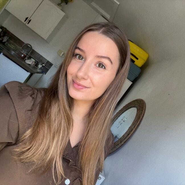 Babysitter in Greystones: Giselle