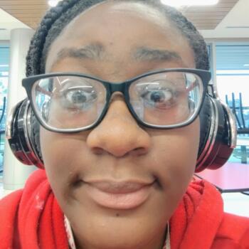 Babysitter in Houston: Adriana