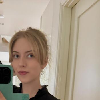 Babysitter in Sävja: Esther