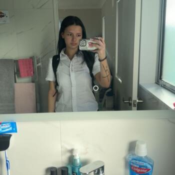 Babysitter in Auckland: Lilli