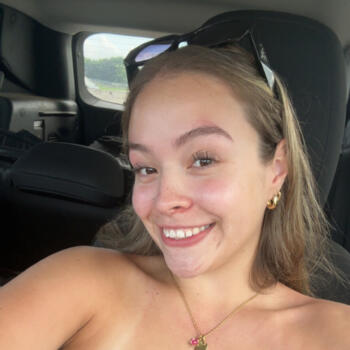 Babysitter in Middlesex: Paula