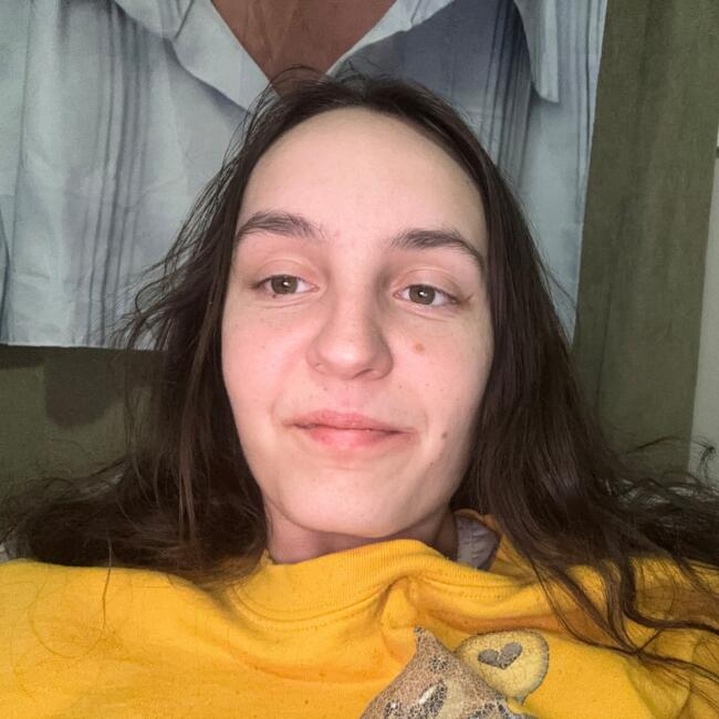 Babysitter in Regina: Hunter