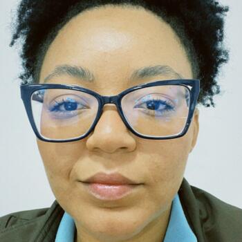 Babysitter Monte Mor: BRUNA