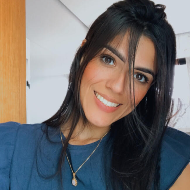 Babysitting job in Uberlândia: Stefanny