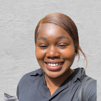 Babysitter in Nanterre: Sharon