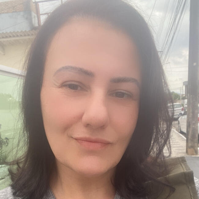 Babysitter in Itajaí: Tatiana