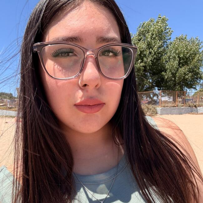 Babysitter in Concepción: Valentina