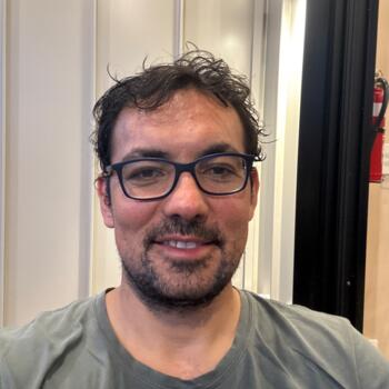 Babysitting job in Kununurra: babysitting job Timur