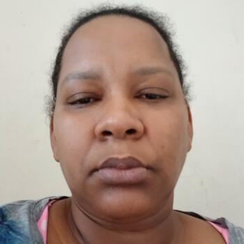 Babysitter in São Paulo: Regina