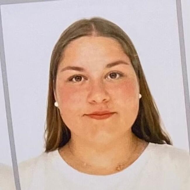 Niñera en Cabra: Larisa