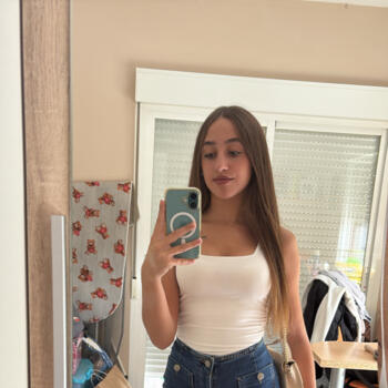 Babysitter in Plasencia: Gisela