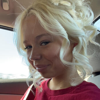 Babysitter in Brownsburg: Bailey