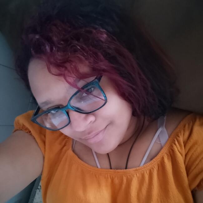 Babá em Ponta Grossa: Sthefany