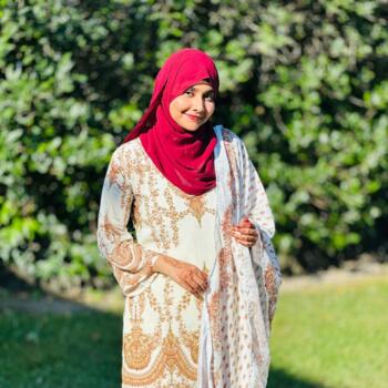 Babysitter in Auckland: Namira