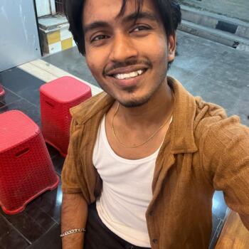 Babysitter in Mumbai: Bhavesh rathod