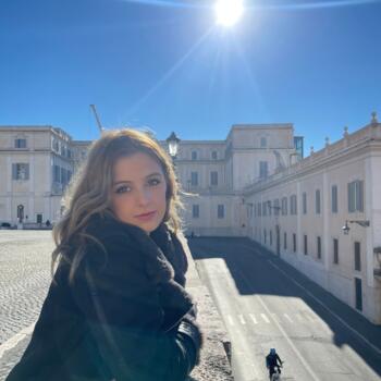 Bébiszitter: Budapest: Rebeka