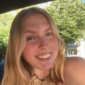 Baby-sitter in Reims: Anais