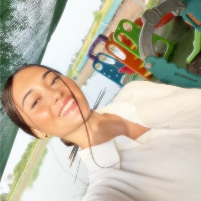 Babysitter in Sai Mai: Eva