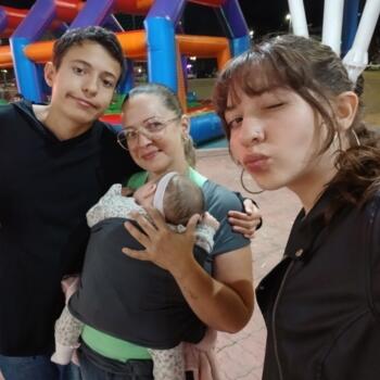 Babysitting job in Votorantim: babysitting job Camila