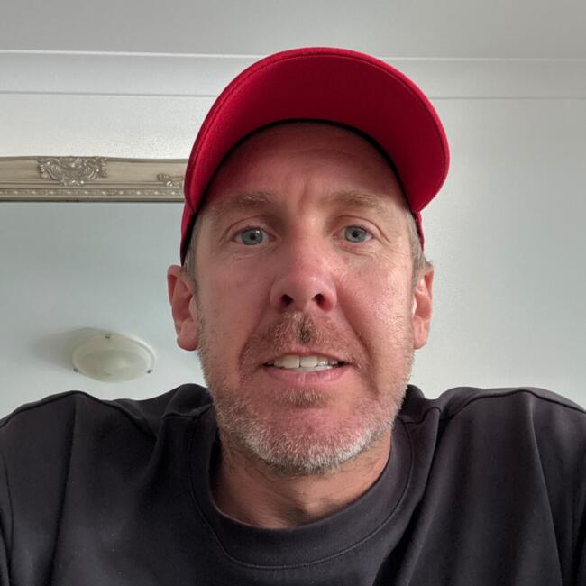 Babysitting job in Gold Coast: Robert