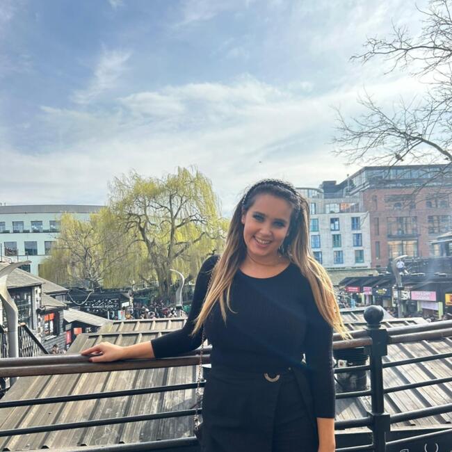 Babysitter in London: Sophia