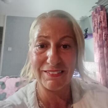 Babysitter in Rochdale: Shelley