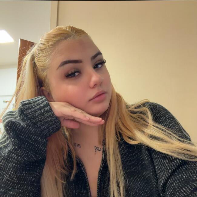 Nanny in Vigo: Yanire