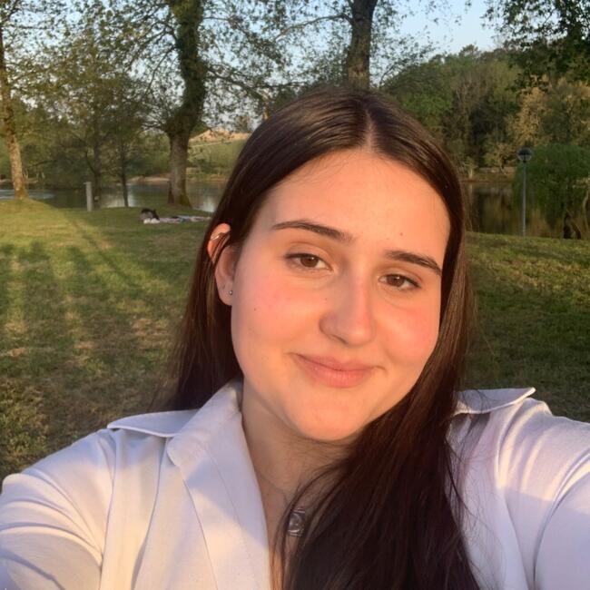 Babysitter em Braga: Luana