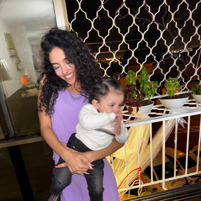 בייביסיטר ב- חיפה: גבריאלה