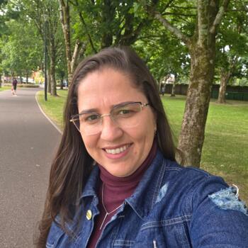 Baby-sitter in Cork: Deise Sousa