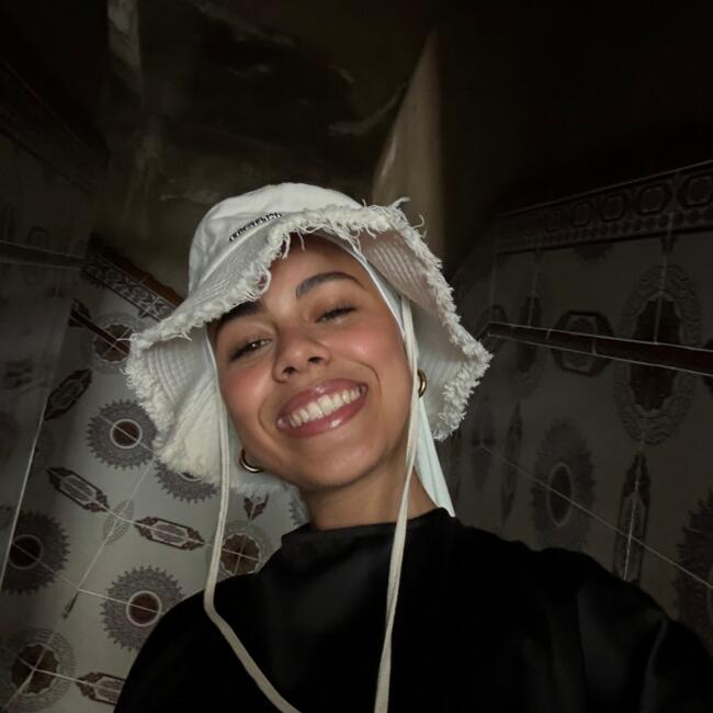 Babysitter in Sant Vicenç dels Horts: Sara