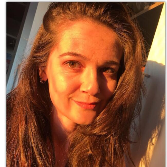 Babysitter em Lisboa: Anne Carolina