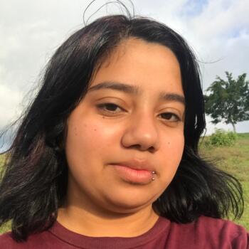 Babysitter in San Vicente: Desireé